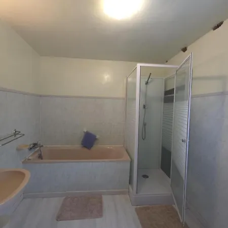 Lescurette Holiday home *